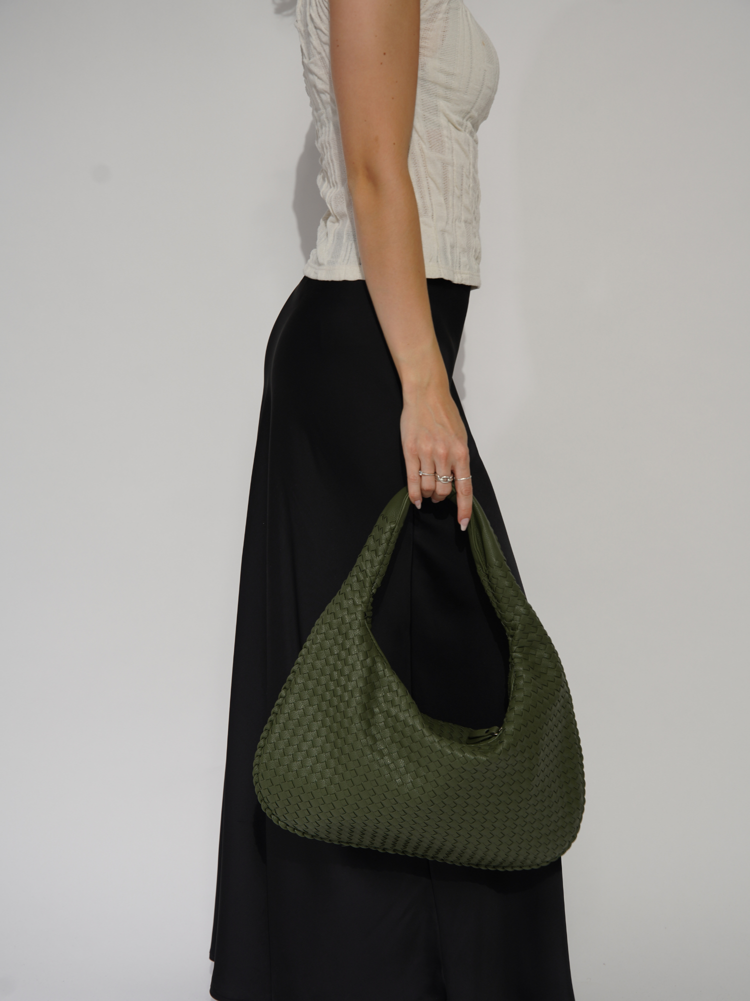 Women's Woven Leather Hobo Bag – Large Everyday Shoulder Bag | Samara