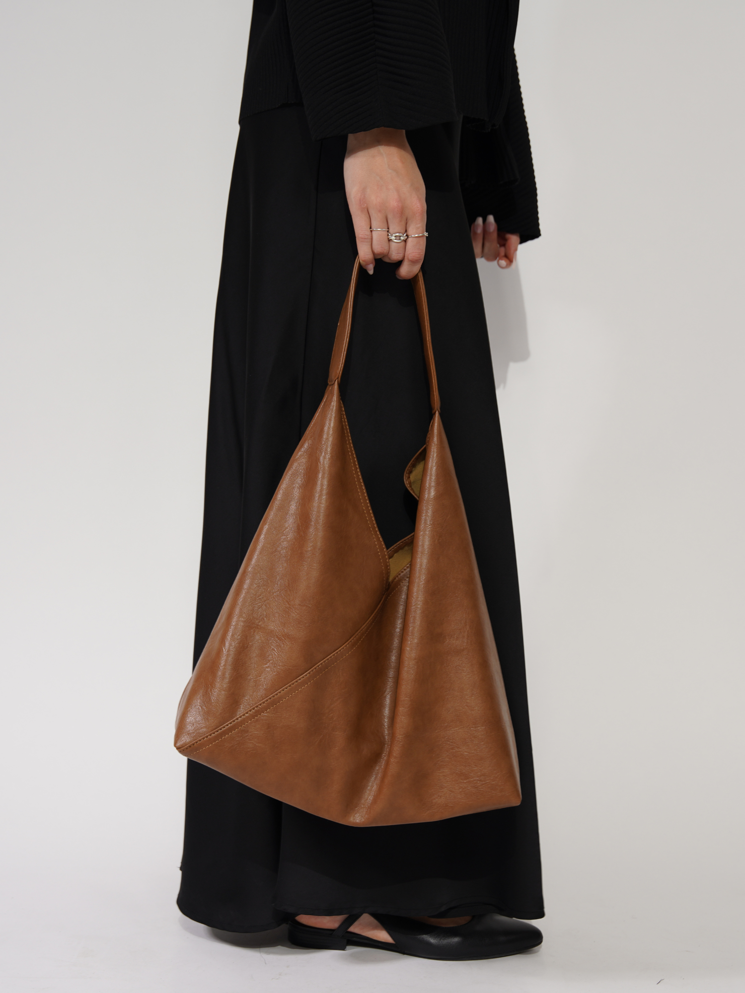 Everyday Shoulder Bag | Zephyra