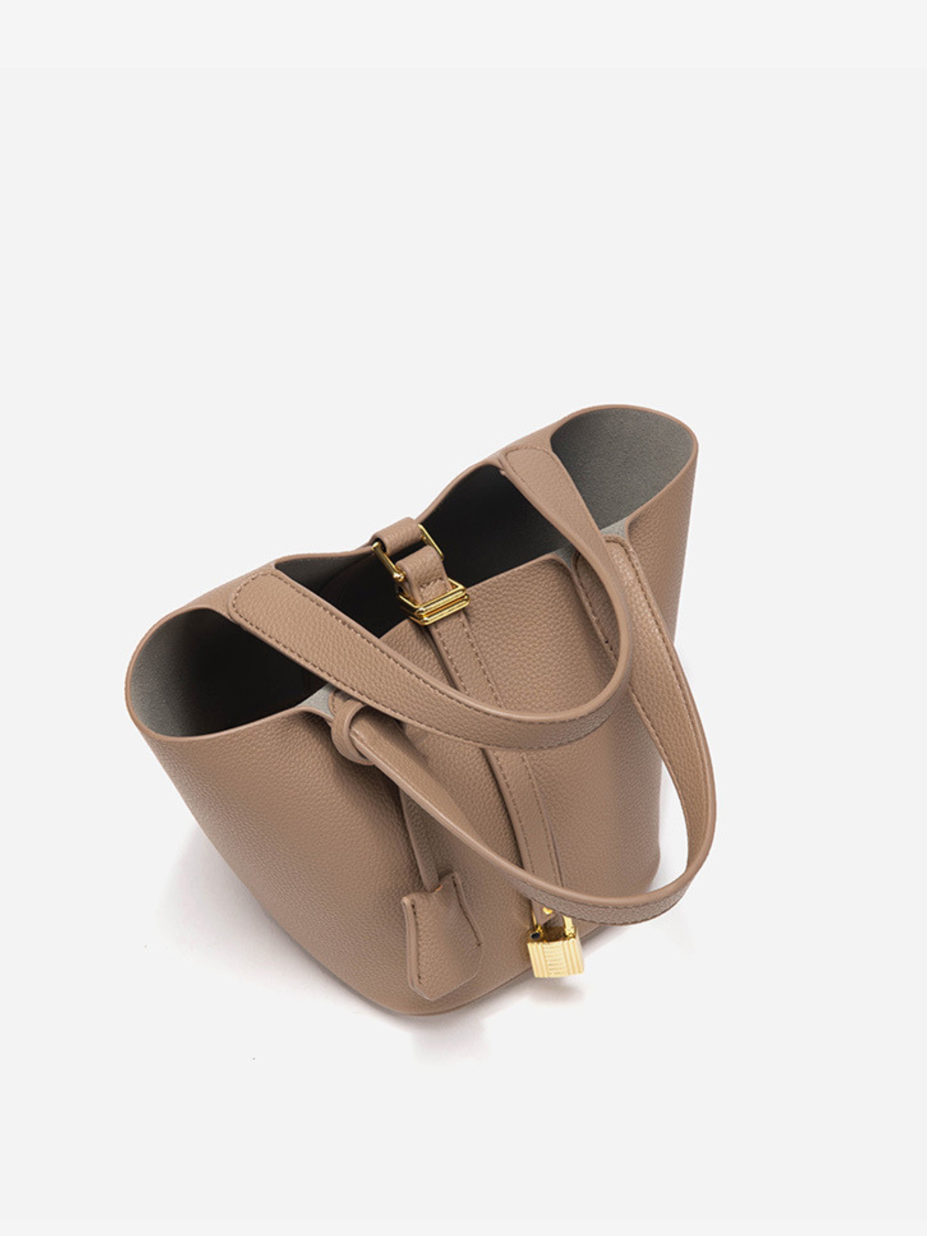 Women's Leather Bucket Tote Bag with Lock Closure for Everyday & Work Use | Seraphina