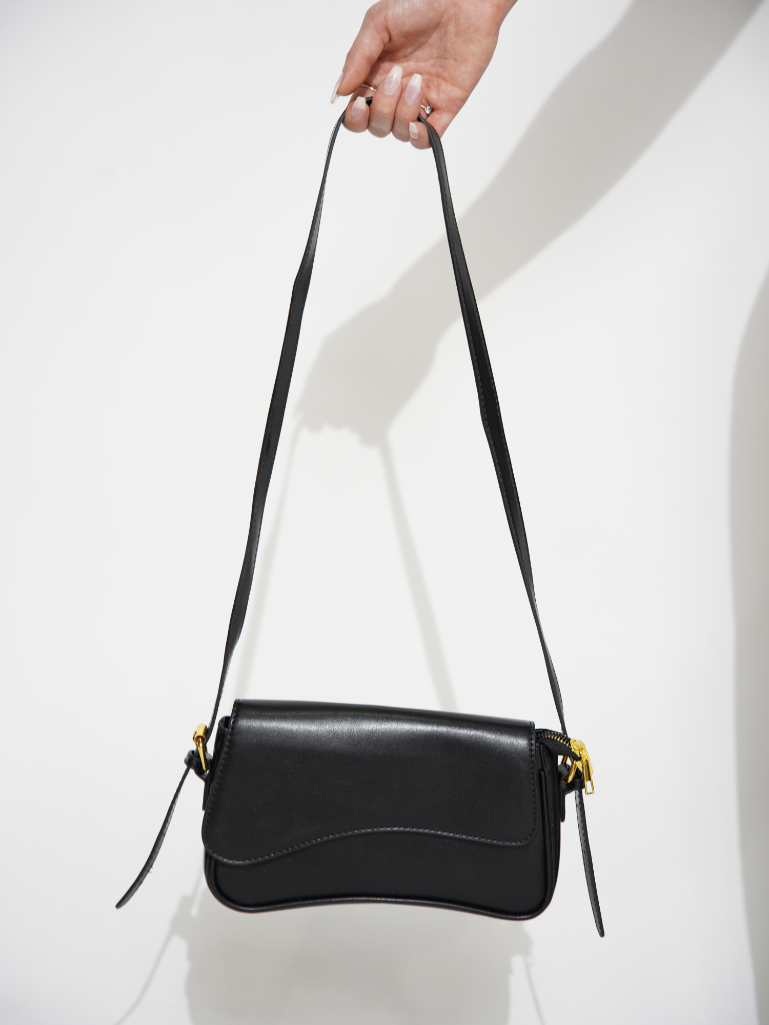 Chic Handbag | Meadow