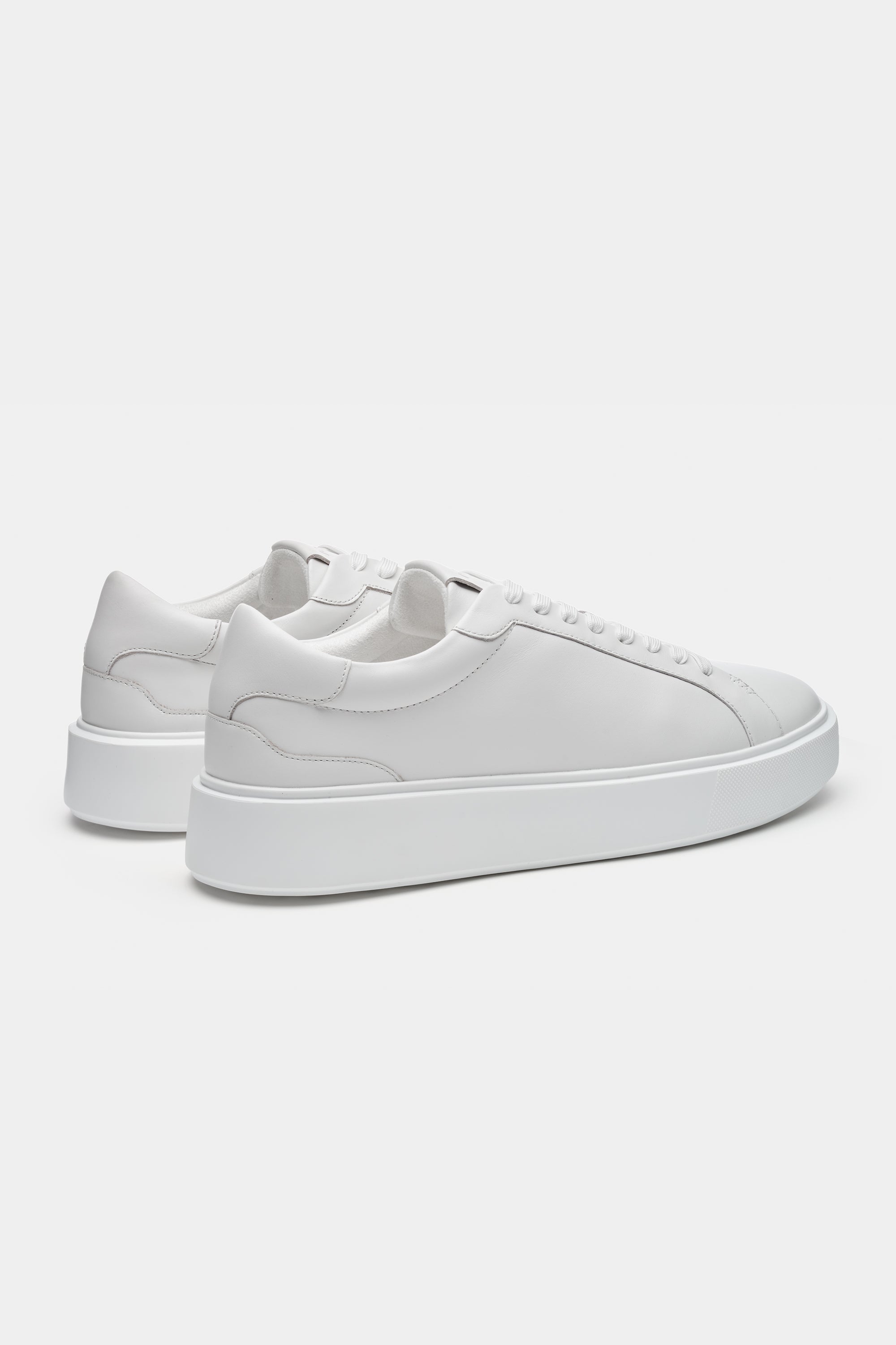 Sante - The Classic Leather Trainer
