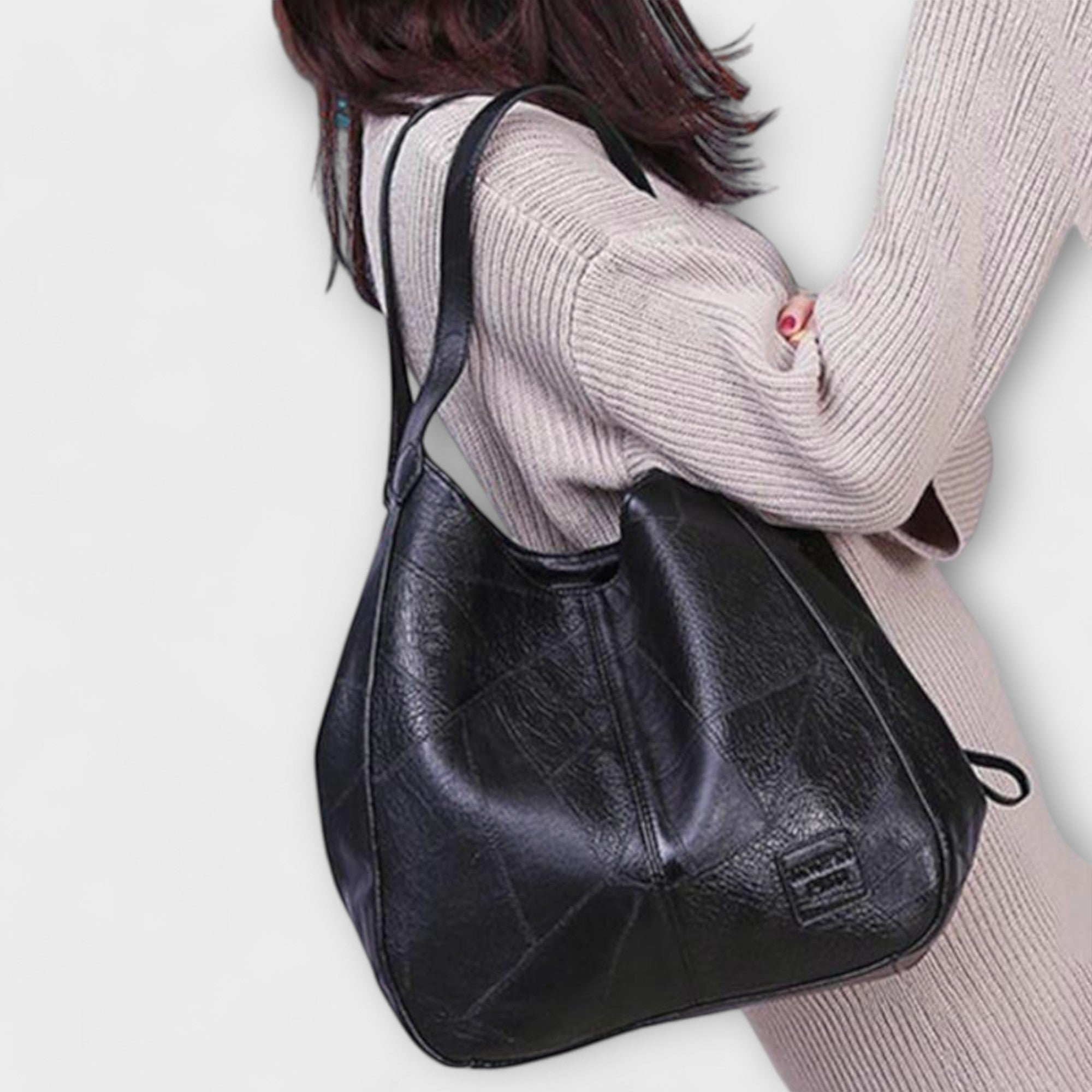 Women's Vintage Leather Bag – Classic Everyday Carry | Orineth