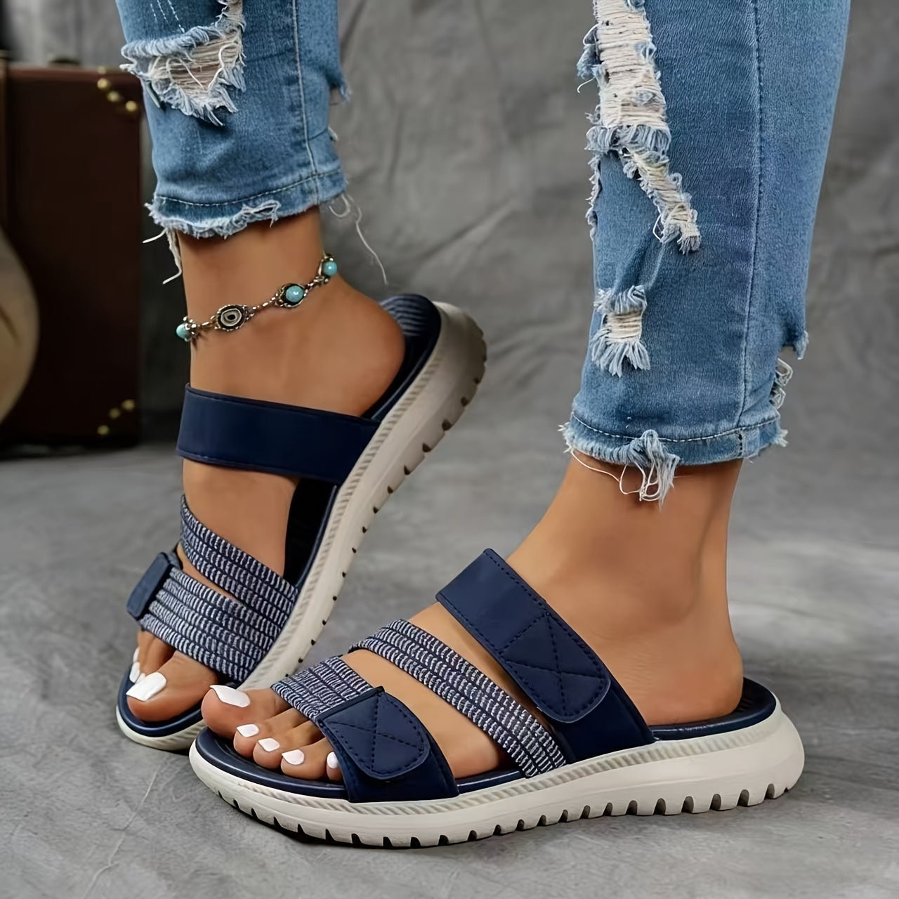 Women's Sporty Platform Comfort Sandals - Cleo