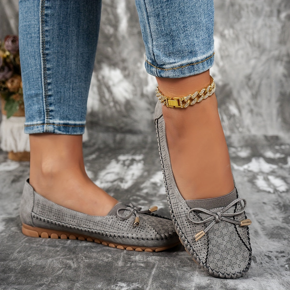 Women's Bow Detail Comfort Loafers - Sabine