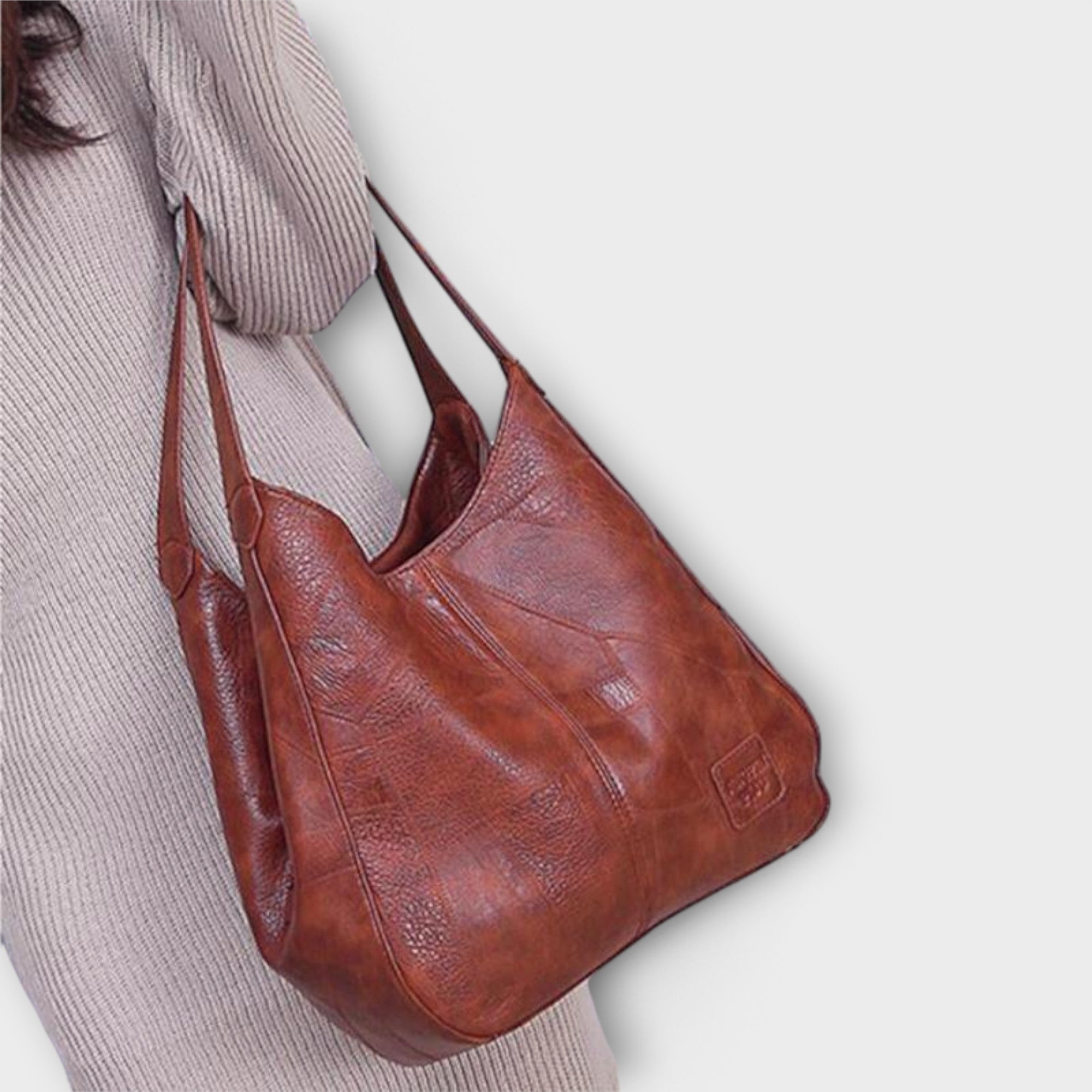 Women's Vintage Leather Bag – Classic Everyday Carry | Orineth