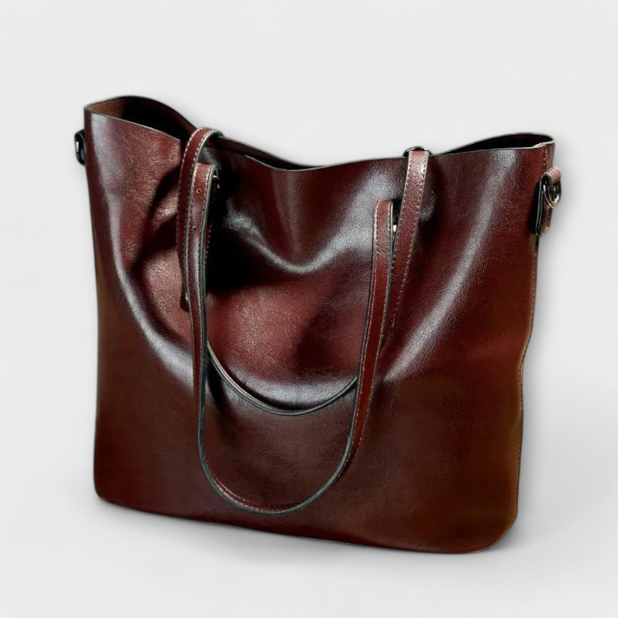 Retro-Inspired Leather Shoulder Bag | Tavros