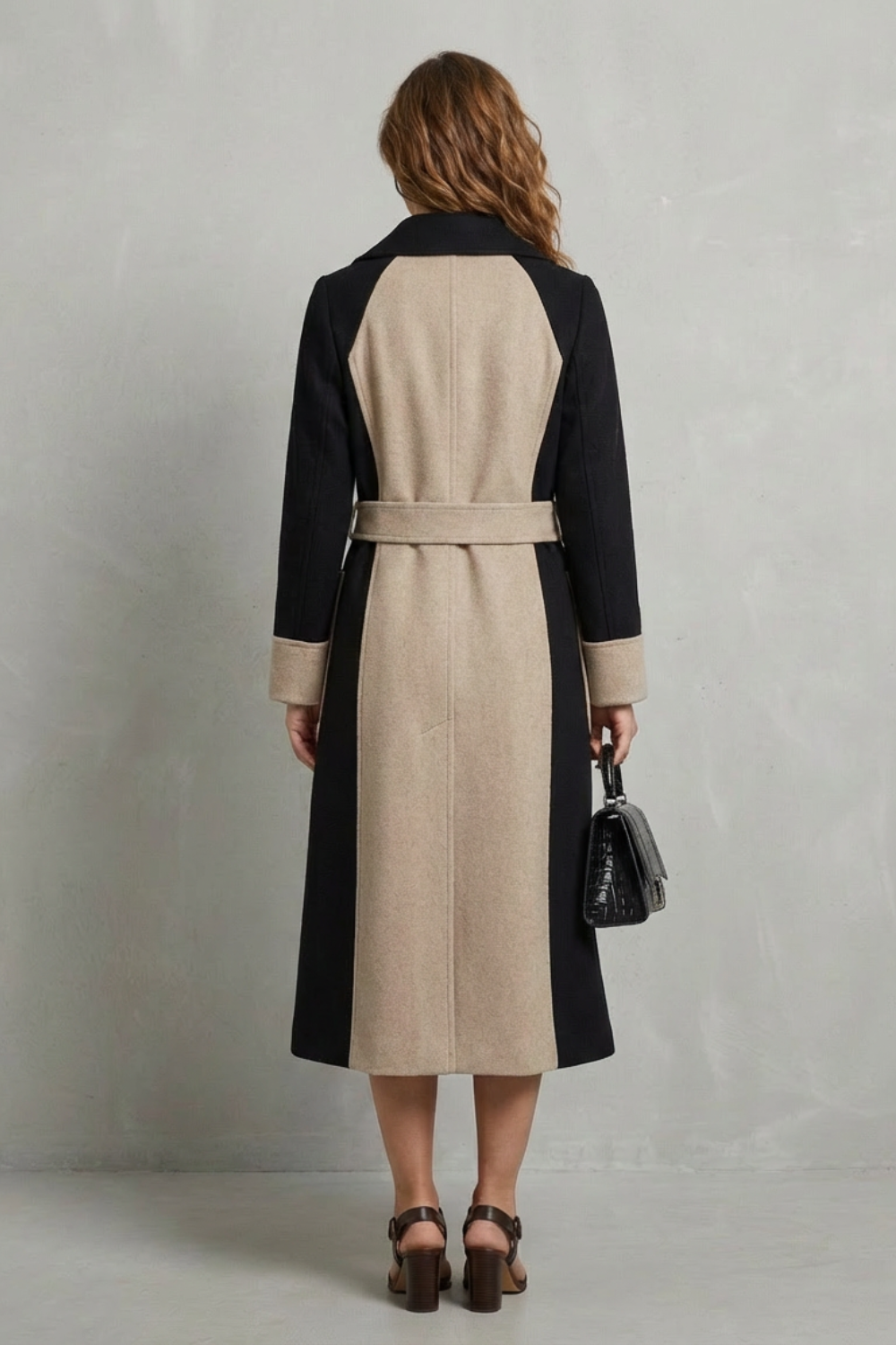 Women's Elegant Hepburn-Style Wool Coat with Contrast Colors - Clara