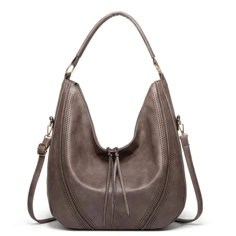 Women's Vintage Leather Shoulder Bag | Brunhilde