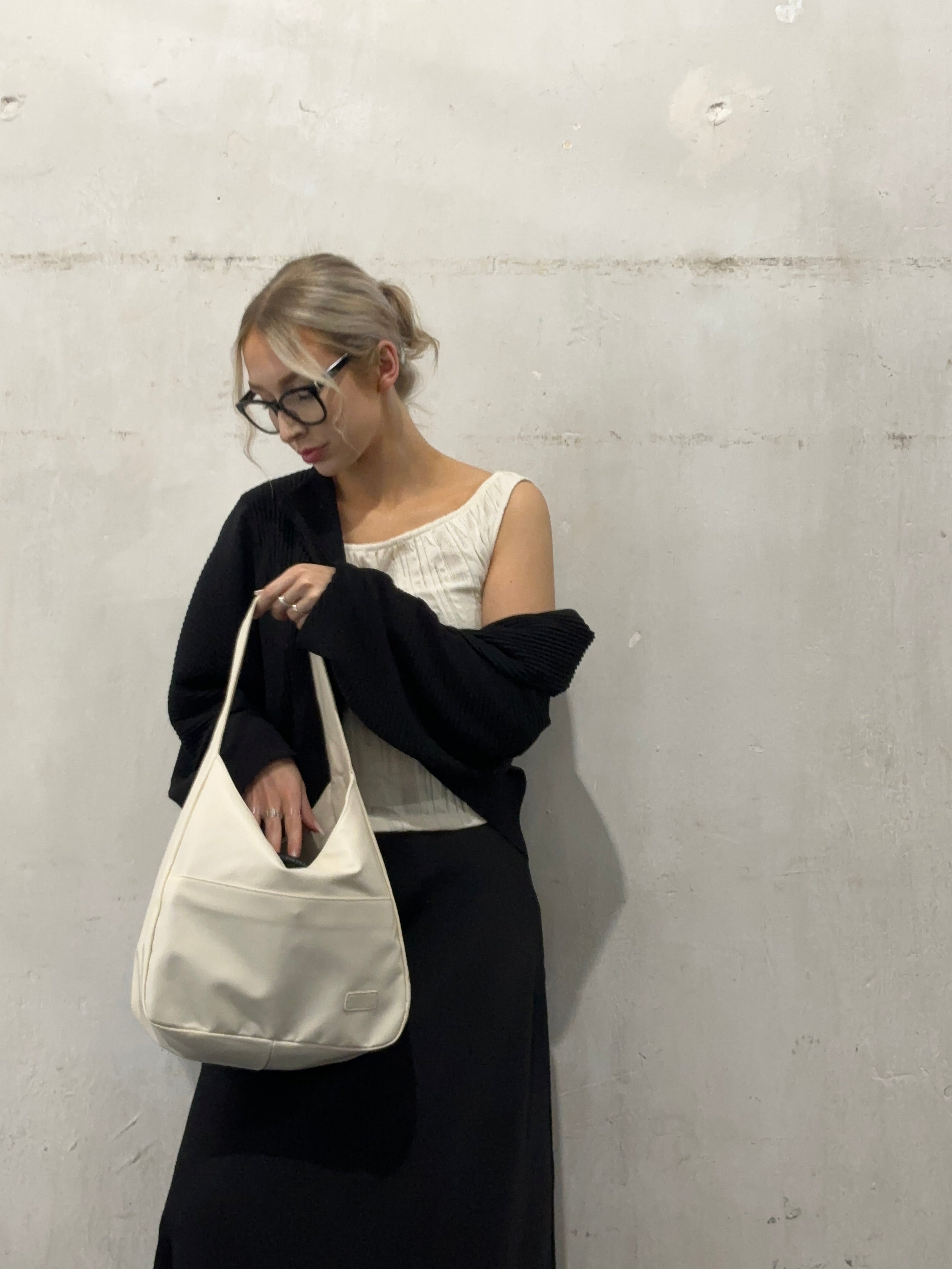 Daily Zip Bag | Zara