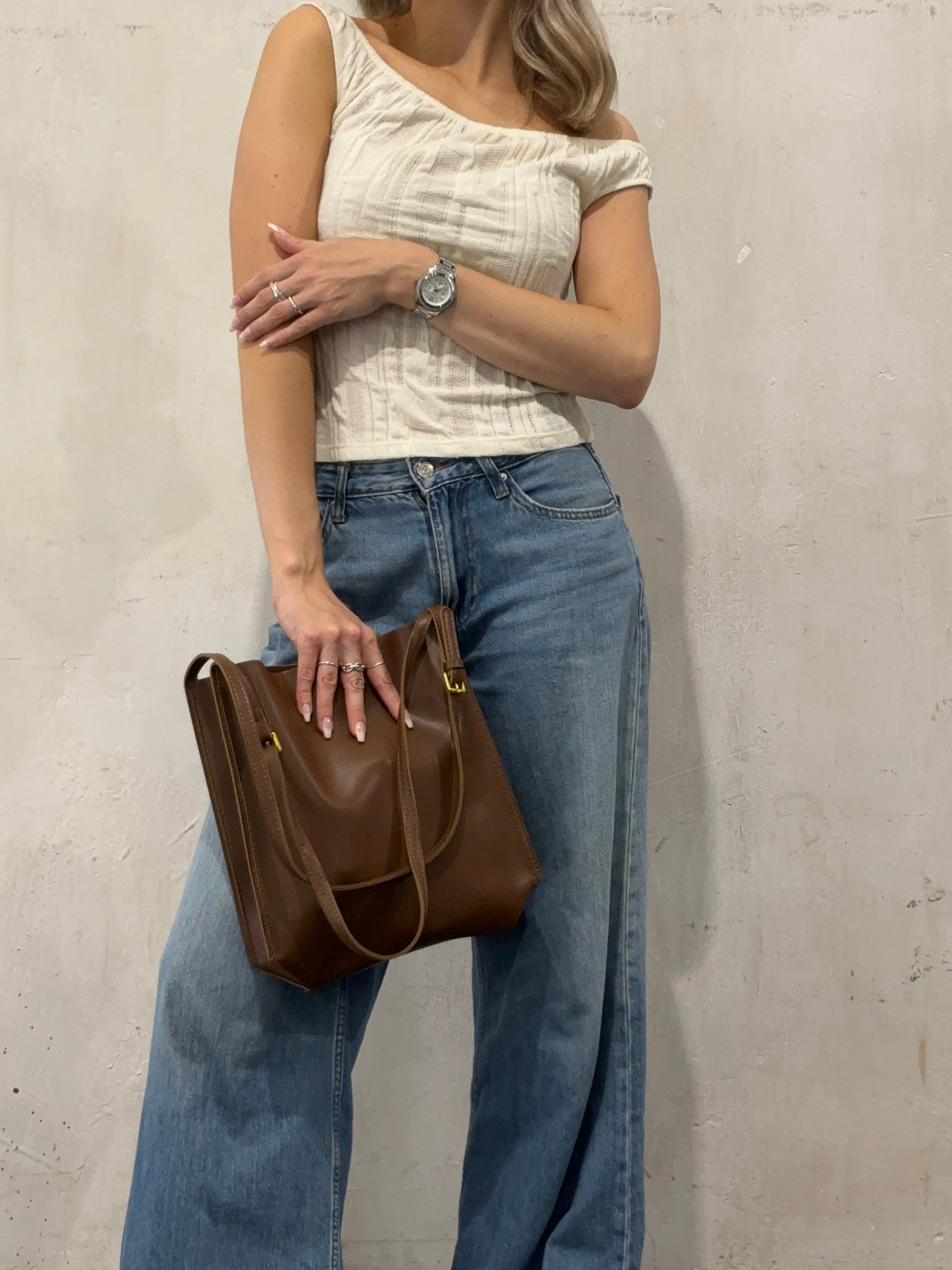 Everyday Elegance Shoulder Bag | Gwyneira