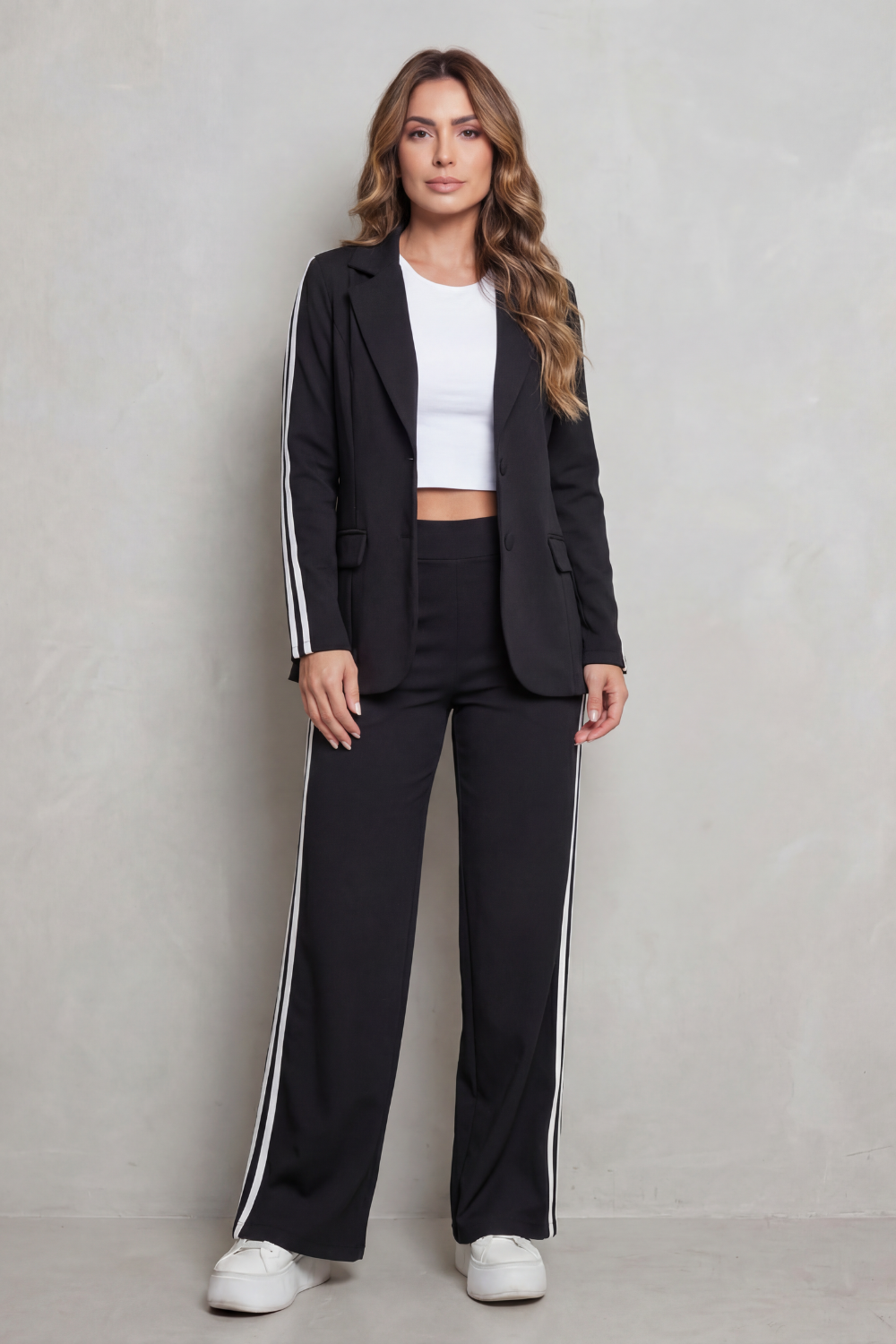Gray colorway, full-length view