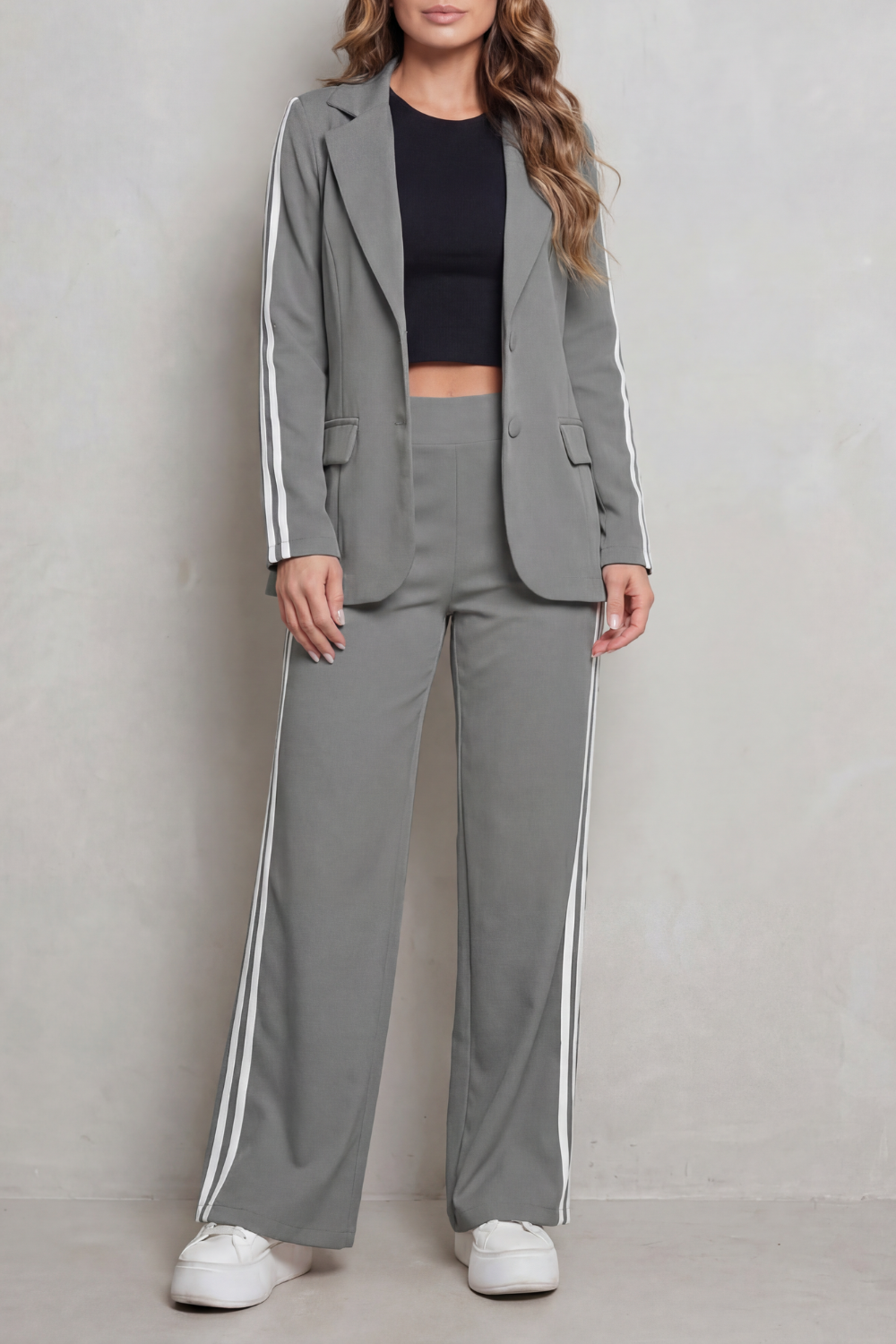 Green colorway, full-length view