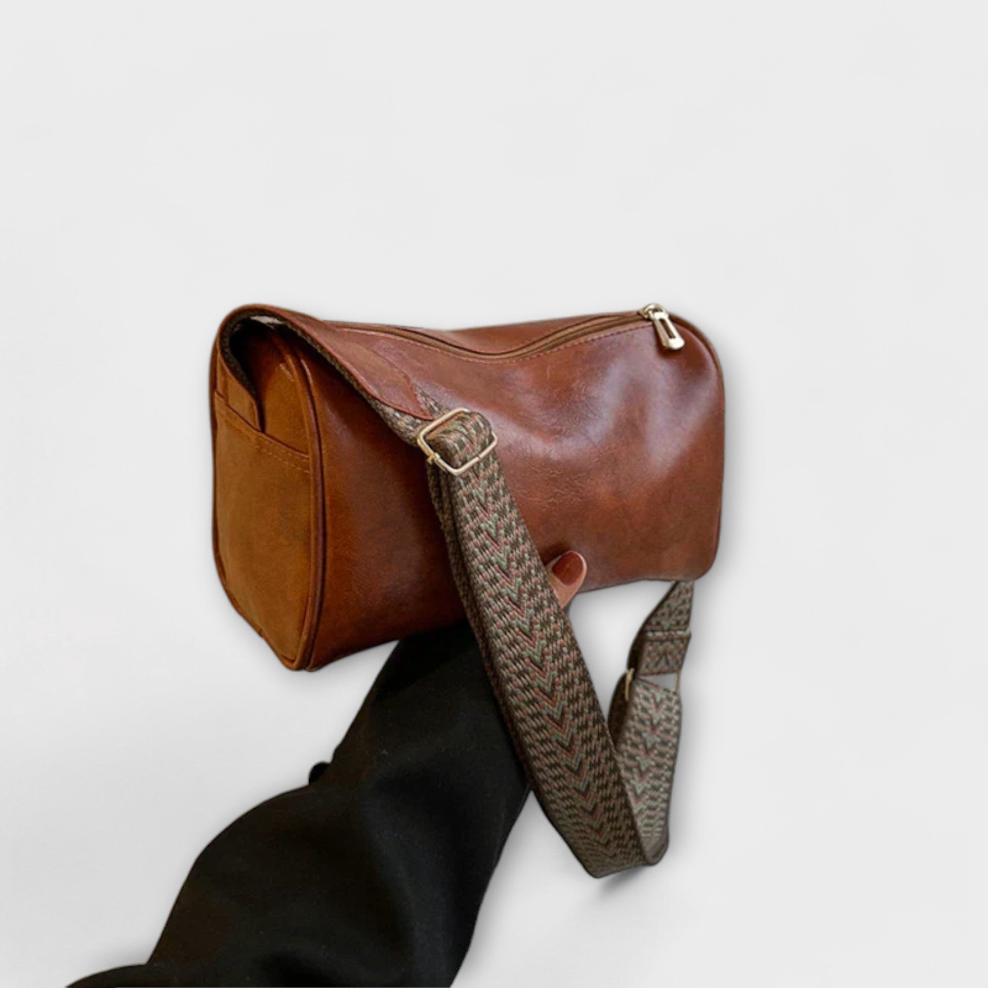Women's Vintage Crossbody Bag – Adjustable Strap | Xylo