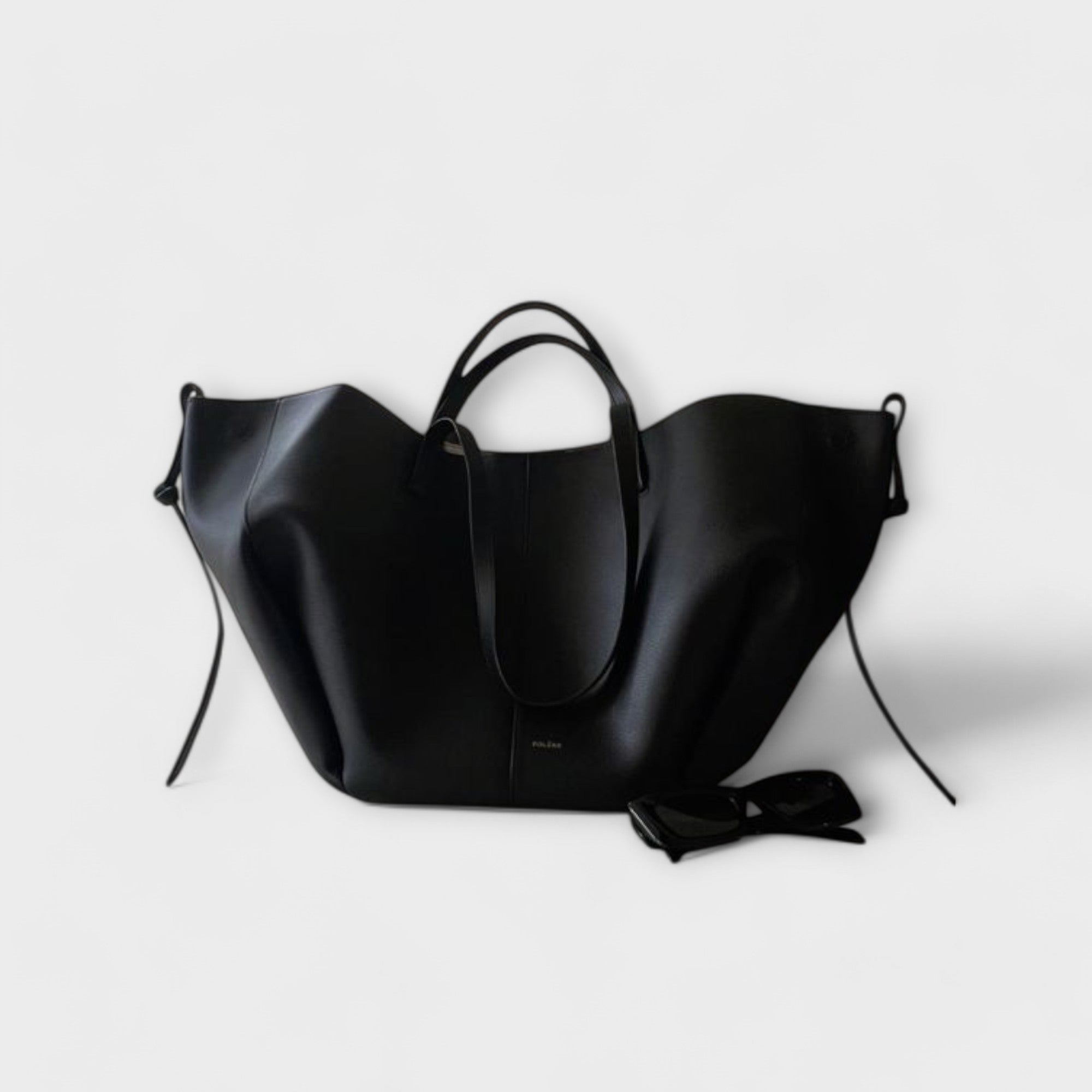 Women's Vintage Leather Tote Bag – Large Everyday Shoulder Bag | Naeva