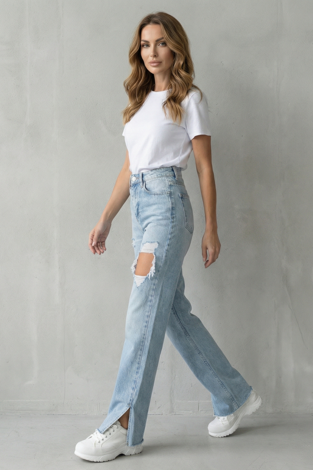 Women's High Rise Distressed Straight Leg Jeans - Ostrelle