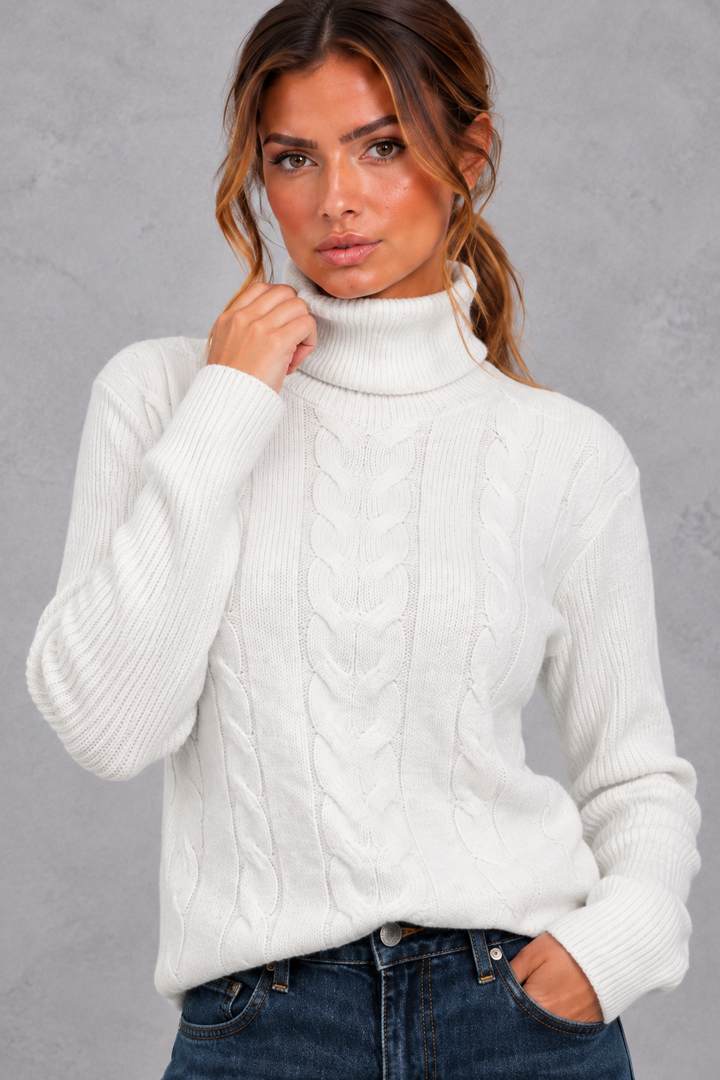 Women's Cable Knit Turtleneck Sweater – White