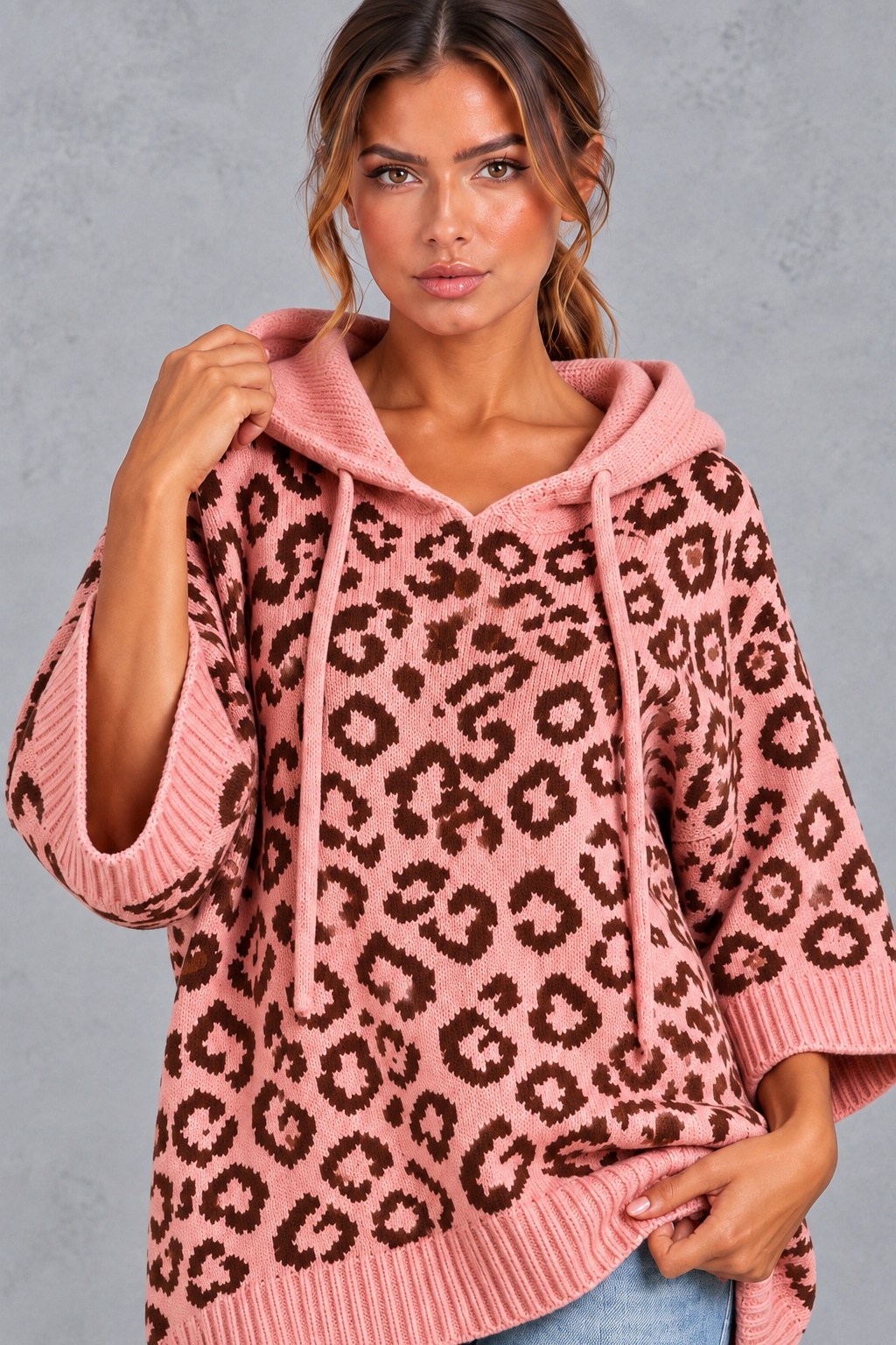 Leopard print hooded sweater in pink