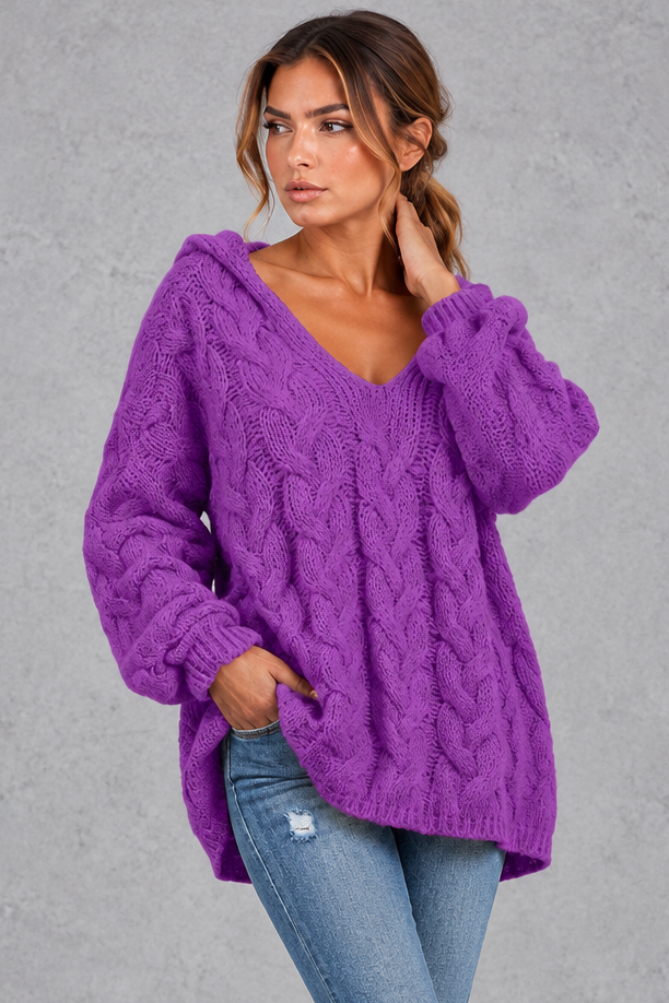 Cable knit hooded sweater in green