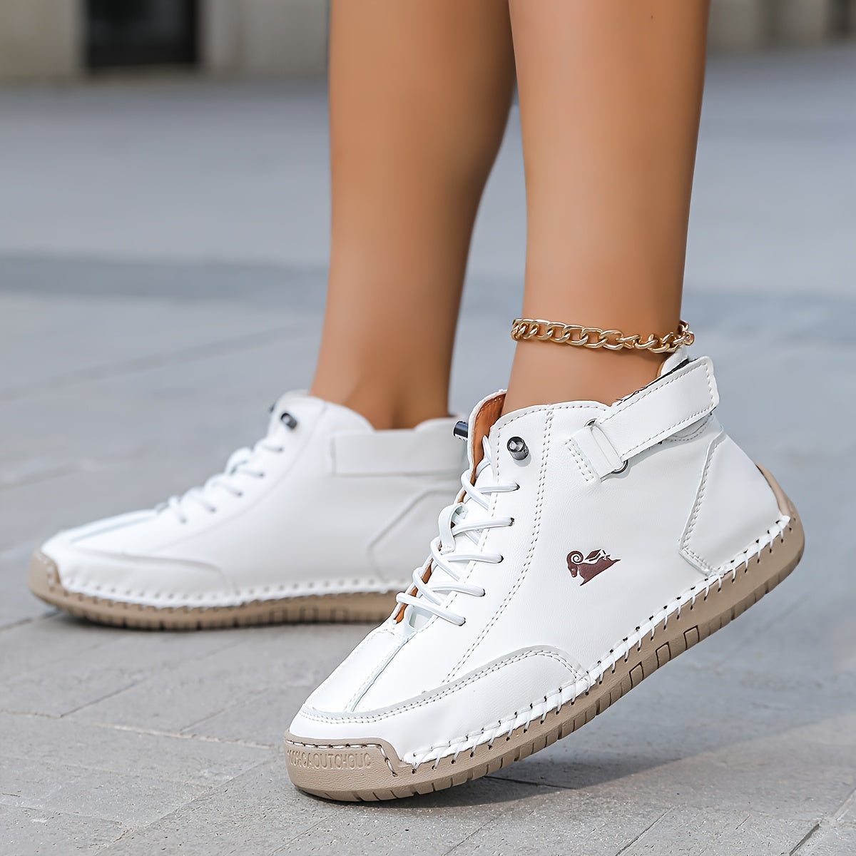 Women's Cozy Ankle-Height Sneakers - Lola