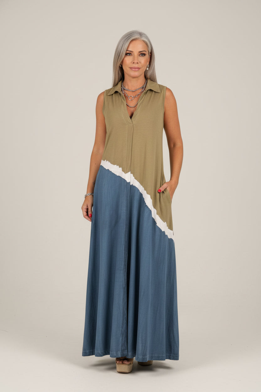 Colorful batik V-neck lapel collar summer dress for women. Lightweight, breathable, and stylish relaxed-fit outfit perfect for casual and warm-weather occasions.