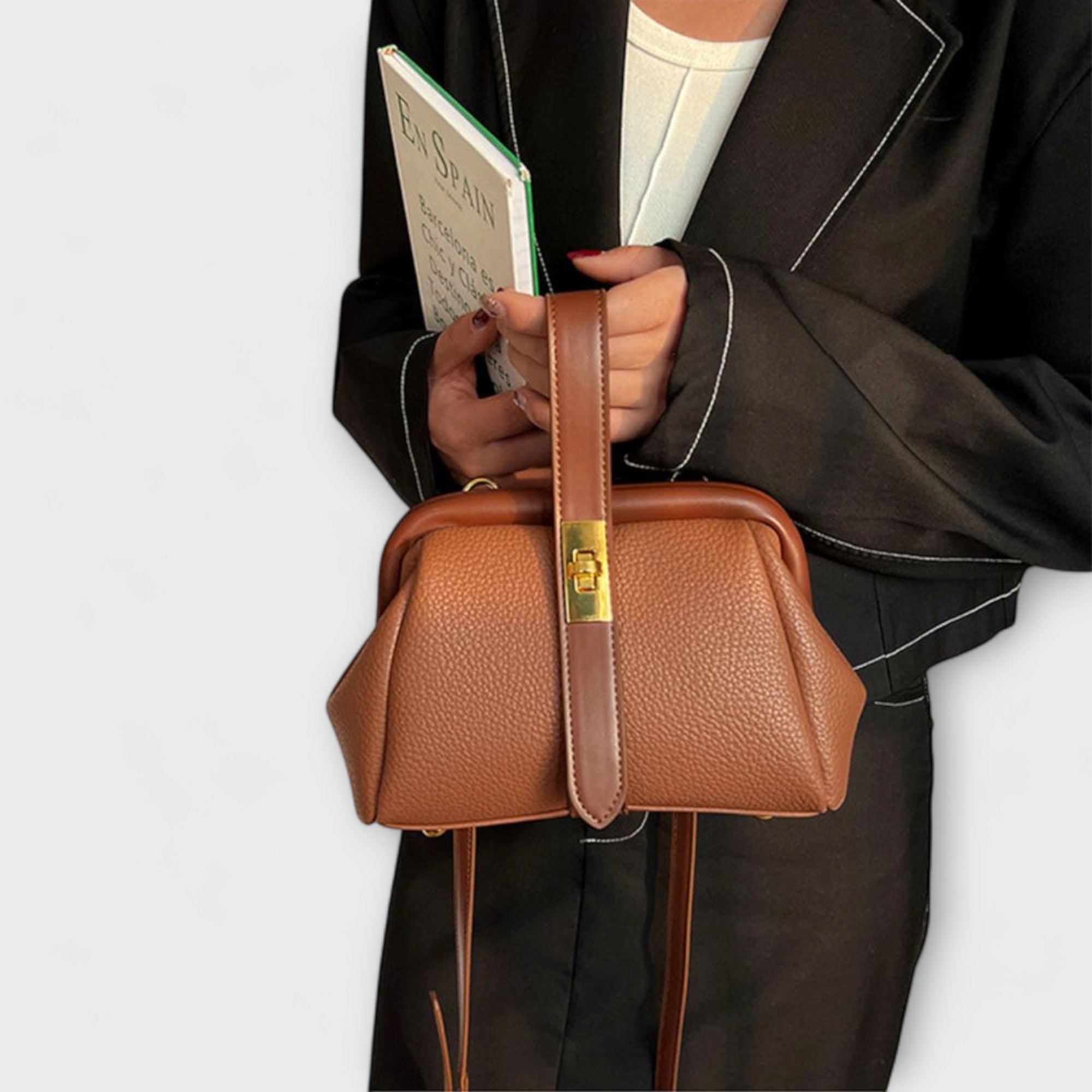 Women's Retro Crossbody Bag – Vintage Style | Maelis