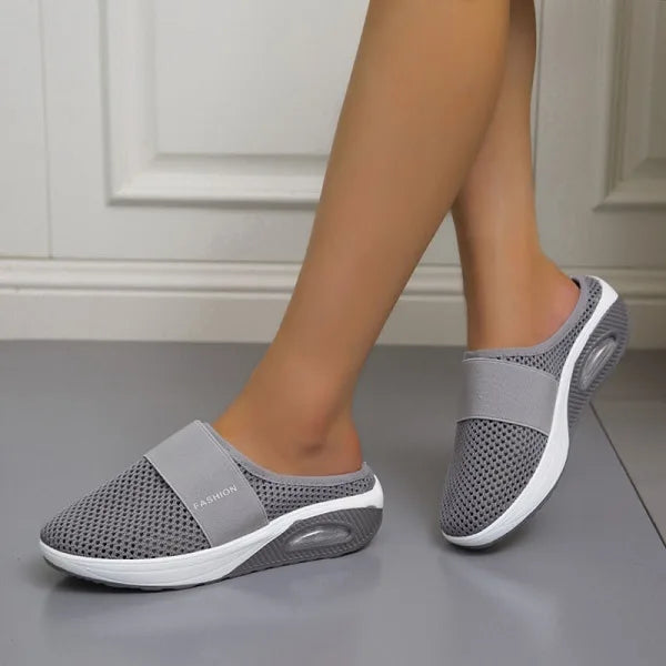 Women's Cozy Wedge Heel Sandals - Compa