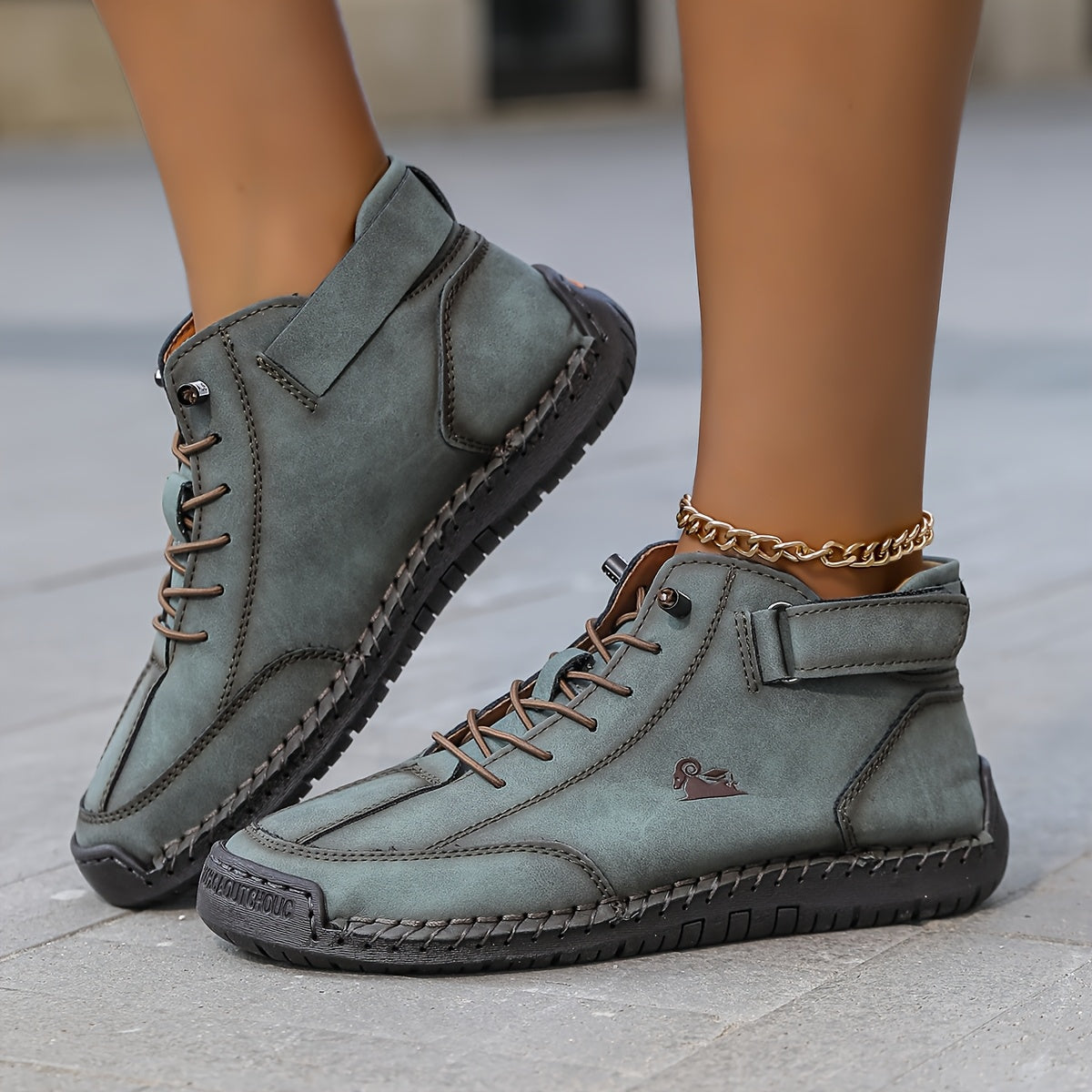 Women's Cozy Ankle-Height Sneakers - Lola