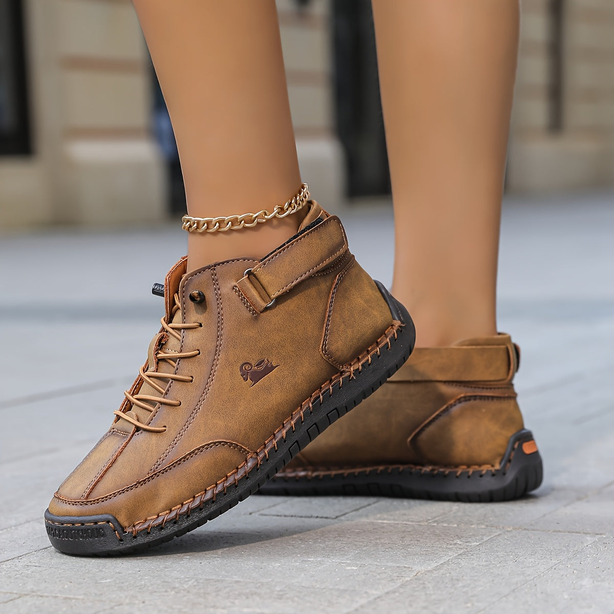 Women's Cozy Ankle-Height Sneakers - Lola