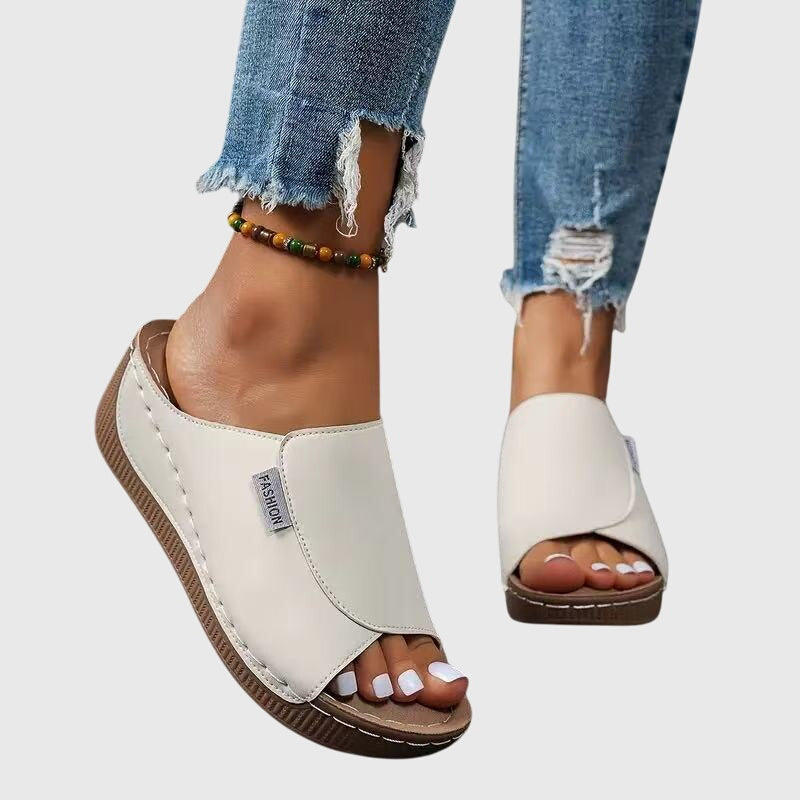 Women’s arch support sandals with cushioned footbed and straps