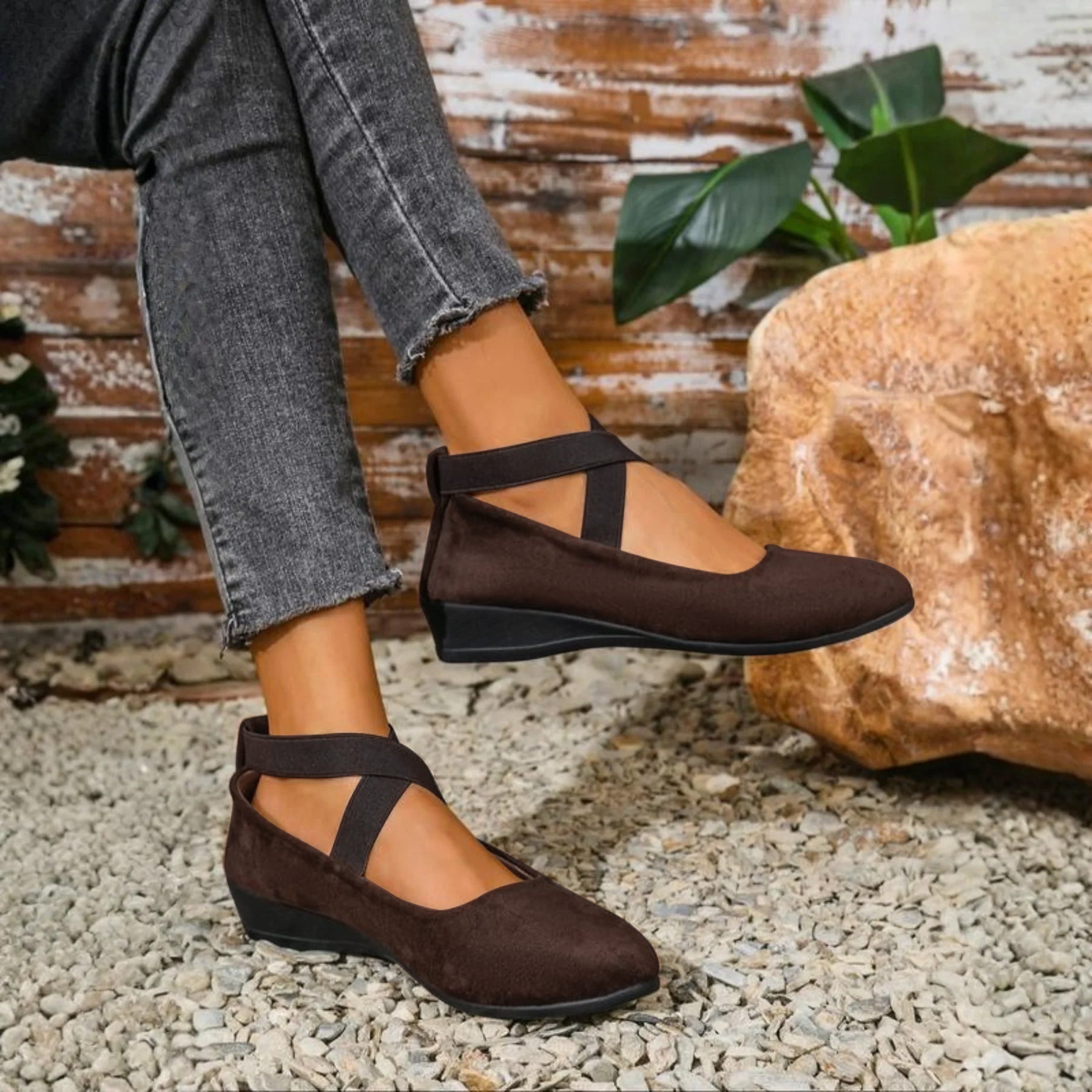Women’s closed wedge slip-on shoes with cushioned sole and versatile everyday design.