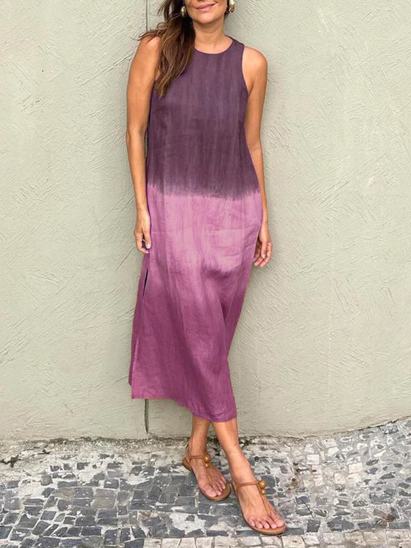 Women’s printed maxi dress with relaxed fit and flowing silhouette.