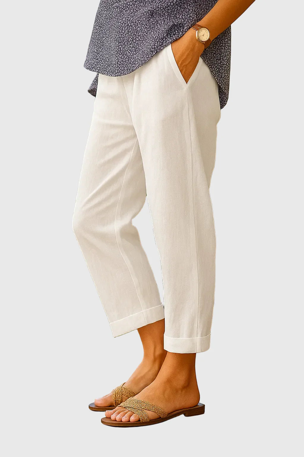 Women’s lightweight relaxed-fit pants with breathable fabric, elastic waistband, and tapered leg for comfortable everyday style.