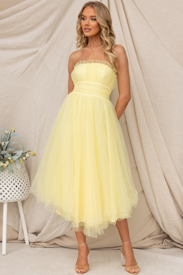 Women’s strapless maxi dress with tulle overlay and padded bust