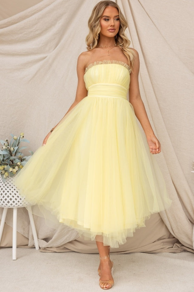Women’s strapless maxi dress with tulle overlay and padded bust