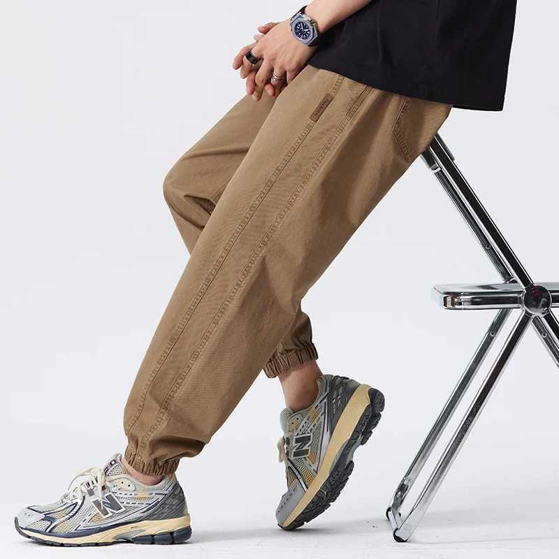 Men's 100% cotton joggers with elastic waistband and ankle cuffs