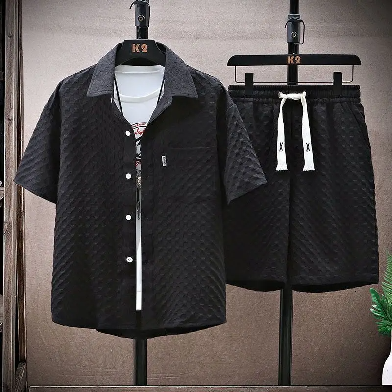 Menโs two piece jacquard texture shirt and shorts set with short sleeve button shirt and elastic drawstring shorts