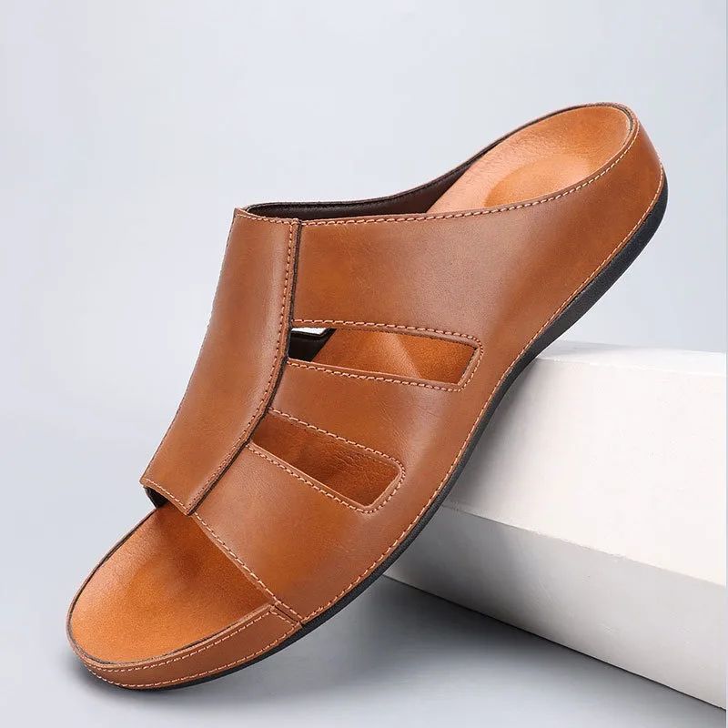 Menโs slip on open toe slides with structured cut out upper and flat rubber sole for casual summer wear