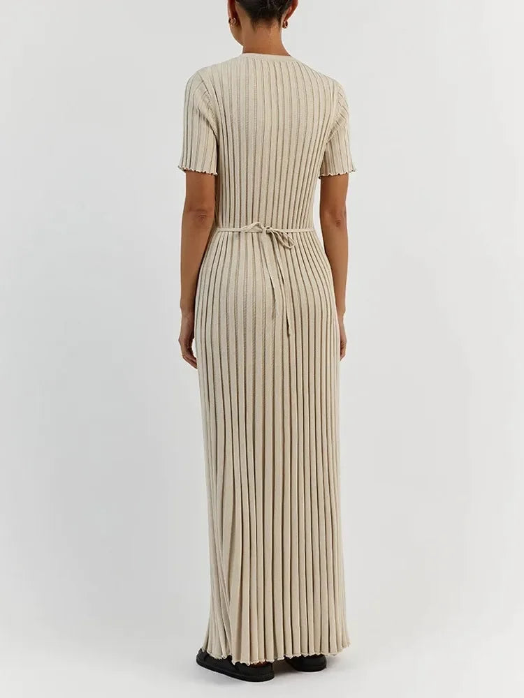 Women’s knitted long maxi dress in soft knit fabric with relaxed fit