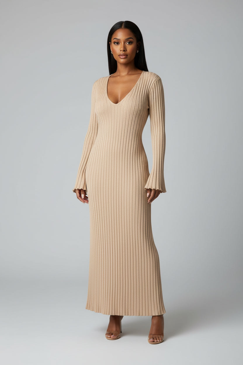 Women’s knitted long maxi dress in soft knit fabric with relaxed fit