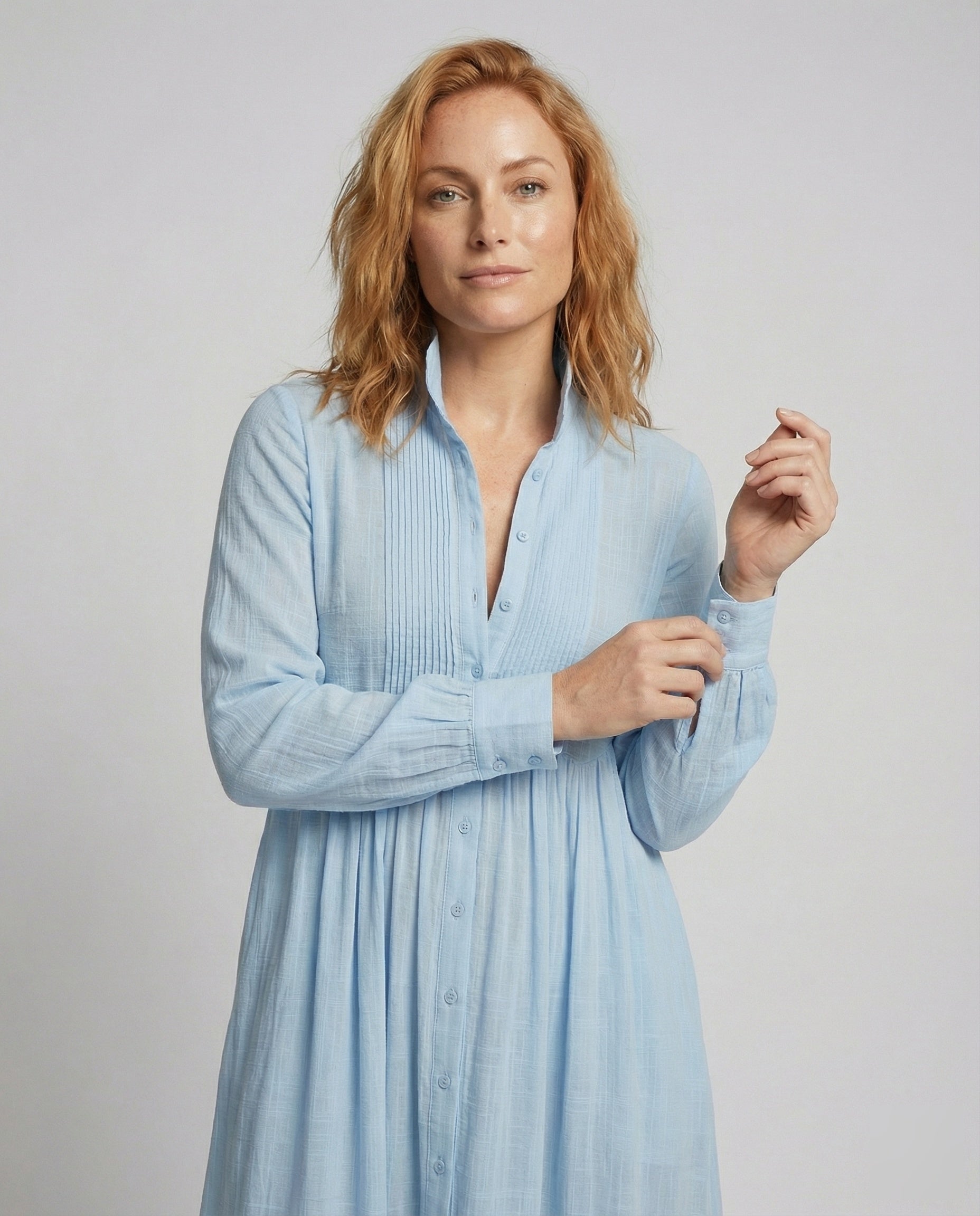 Women’s lightweight button front maxi shirt dress with gathered waist and pockets