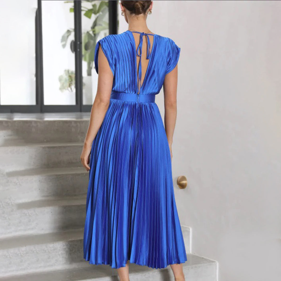 Women’s flattering midi dress for casual events and special occasions