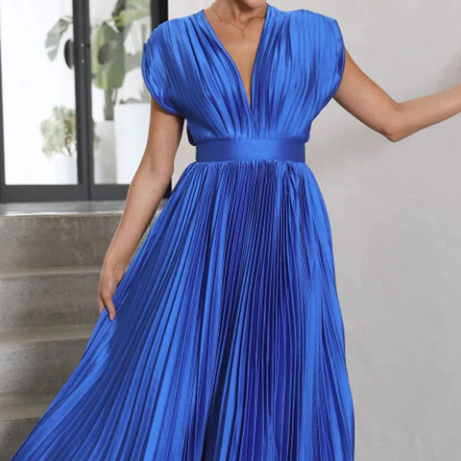 Women’s flattering midi dress for casual events and special occasions