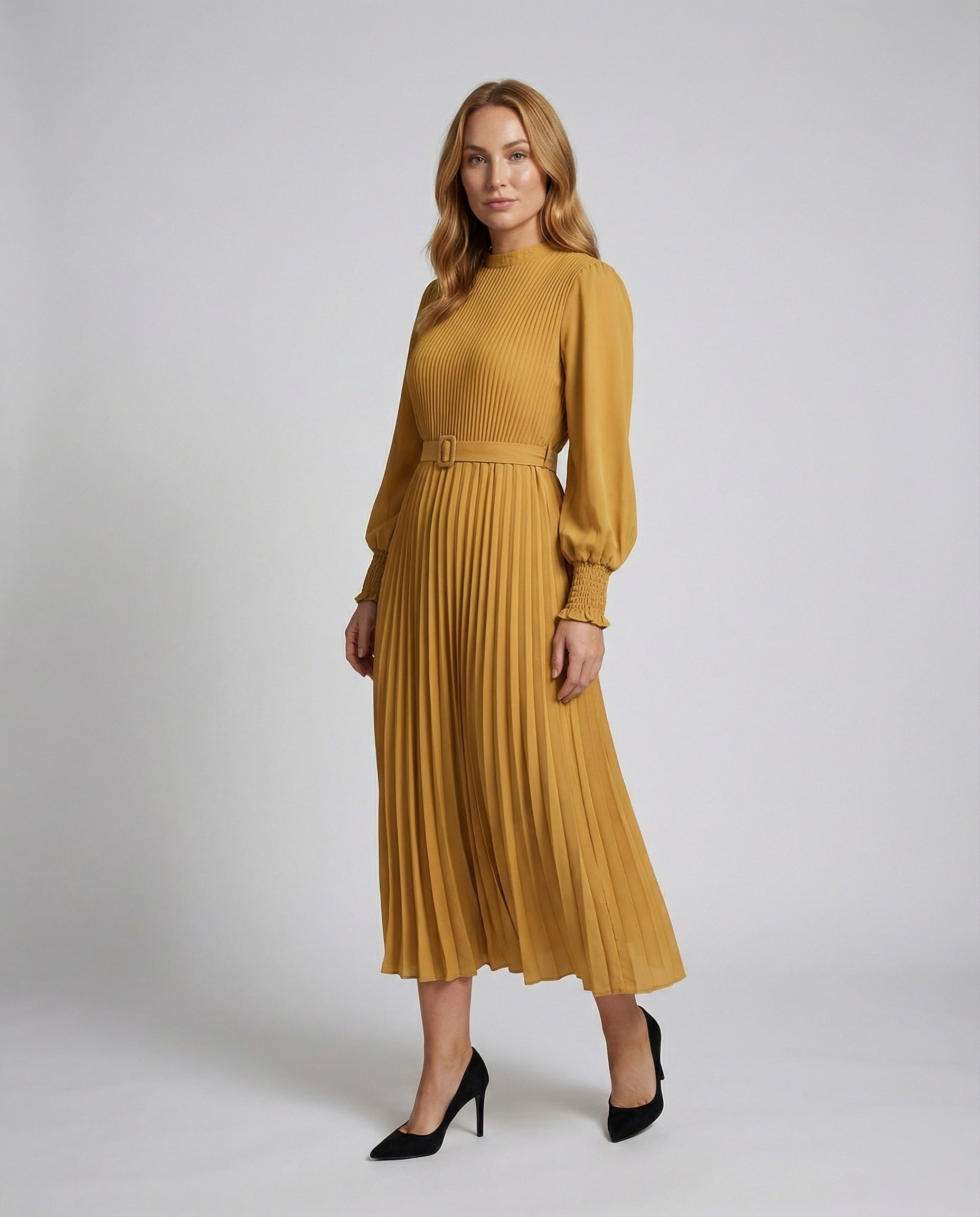 Women’s pleated maxi dress with balloon sleeves and detachable waist belt