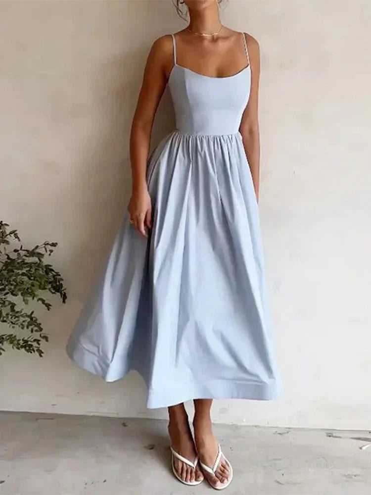Women’s scoop neck strappy dress with adjustable straps