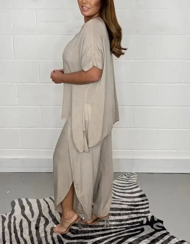 Women's sleeveless two piece pants set with matching top and relaxed lightweight summer fit