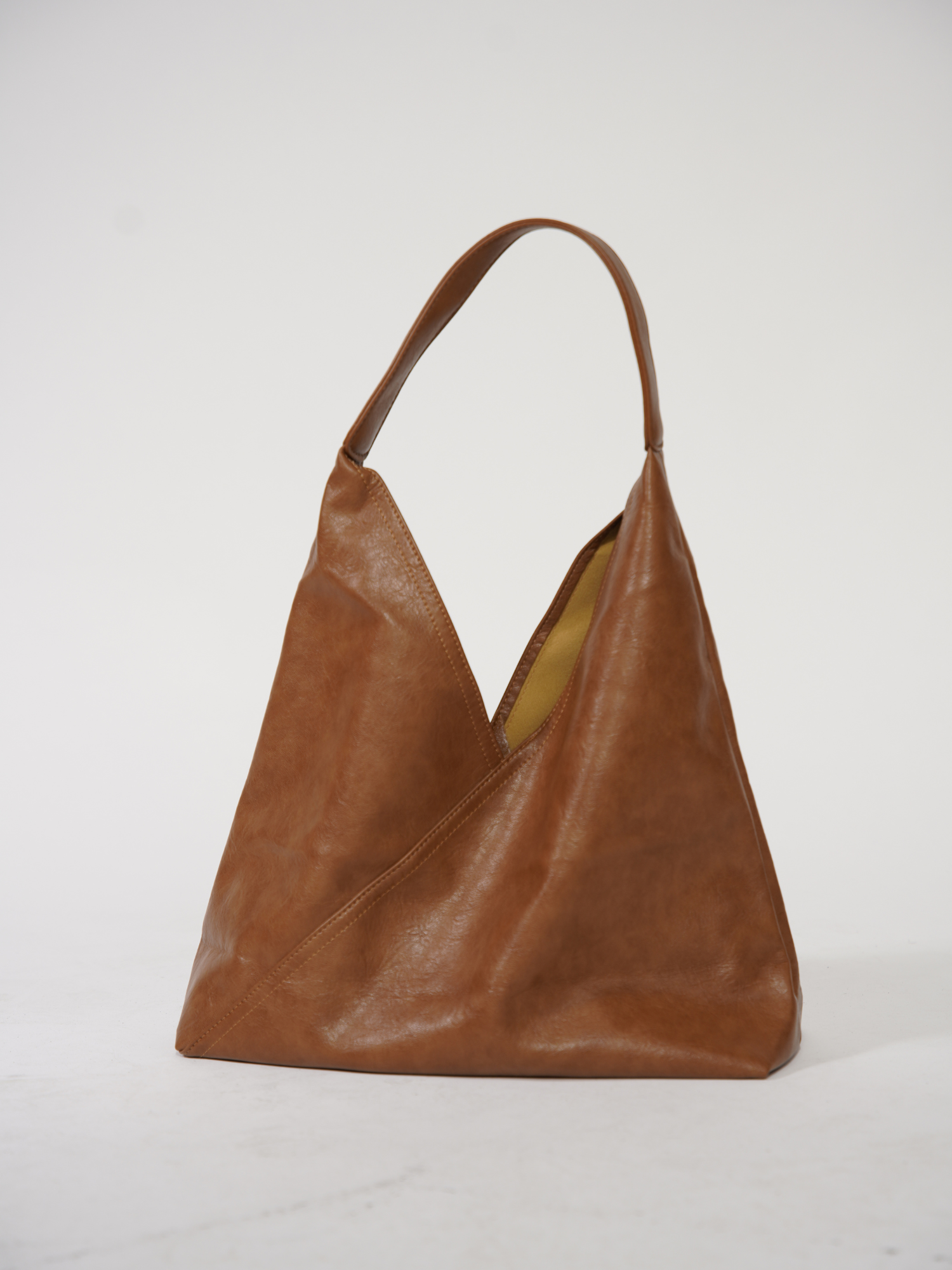 Everyday Shoulder Bag | Zephyra