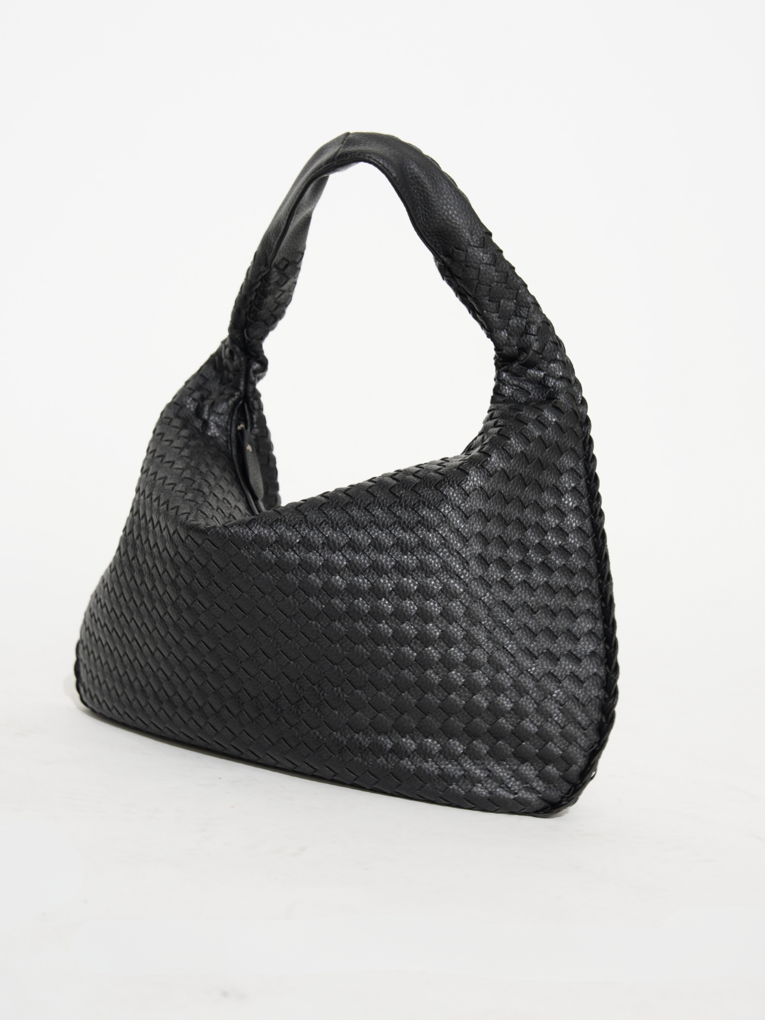 One-Shoulder Chic Bag | Samara