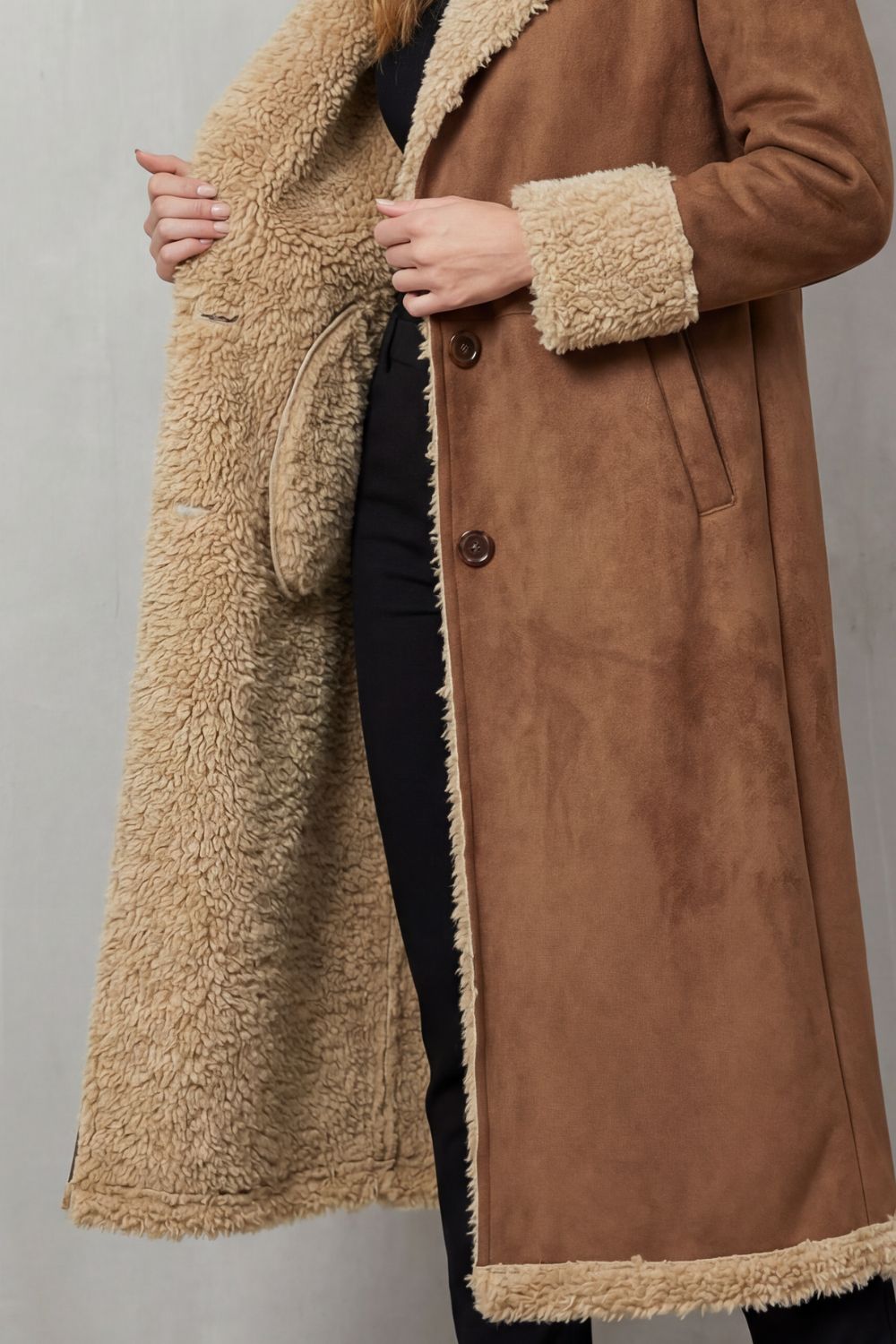 Women's Long Winter Coat with Shearling Lining - Selvion