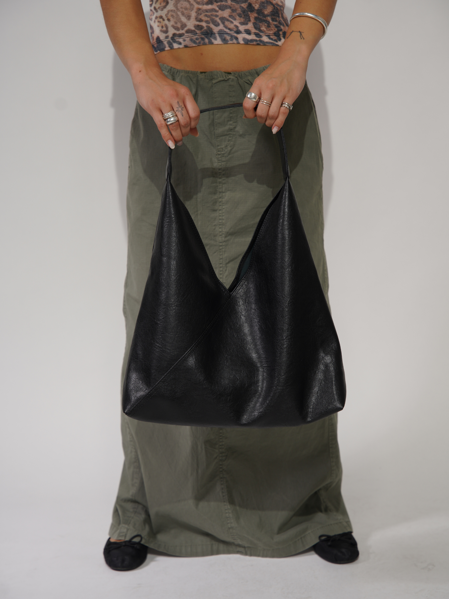 Everyday Shoulder Bag | Zephyra