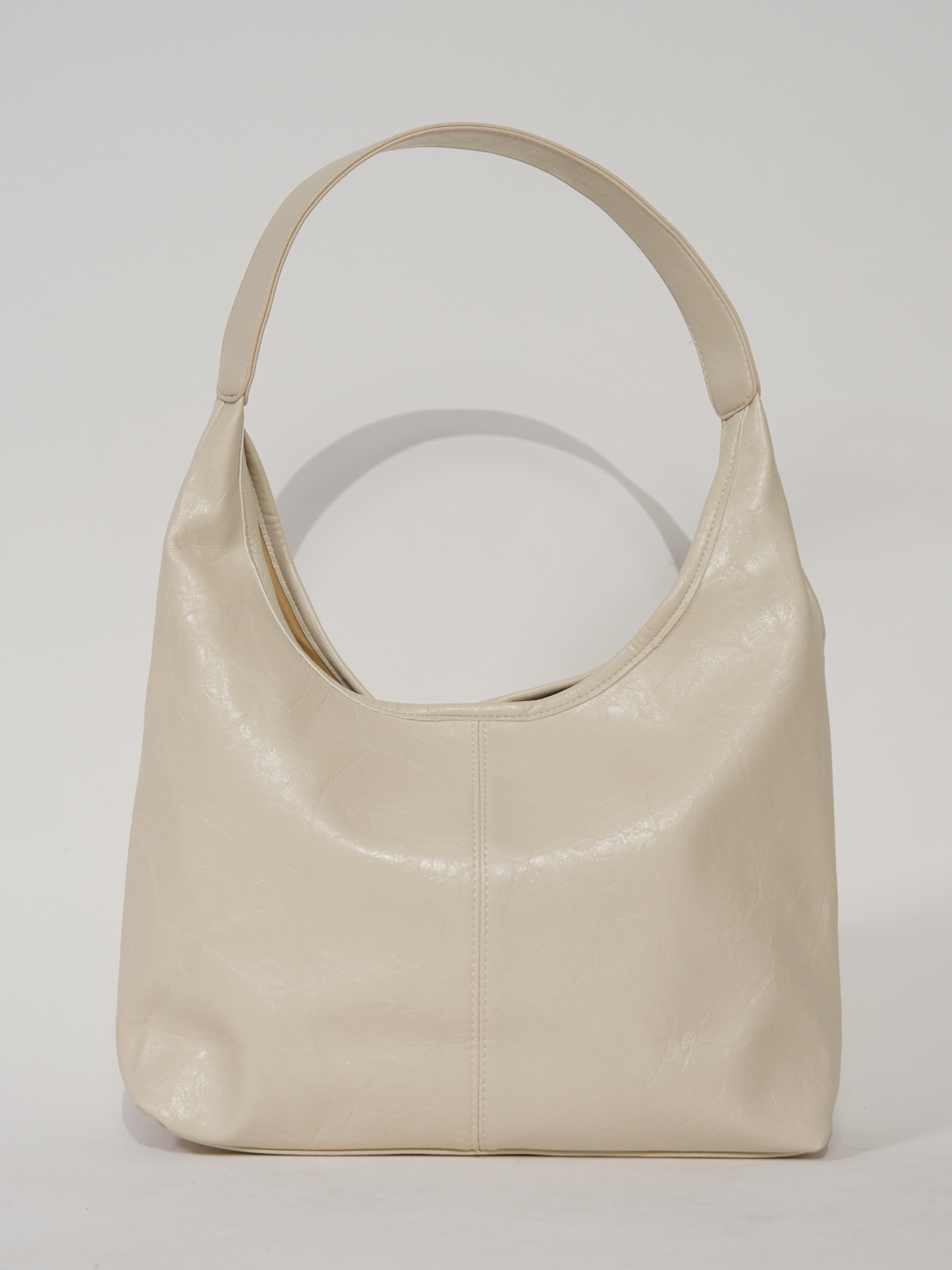 Vintage-Inspired Distressed Leather Tote | Aurelia
